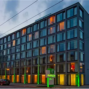 Hotel - By Ihg